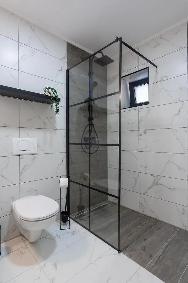 Apartmani Pardon Паг Апартаменты